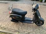 Goed onderhouden vx50 snorscooter 2014 alleen bellen, Fietsen en Brommers, Snorfietsen en Snorscooters, Ophalen of Verzenden, Zo goed als nieuw
