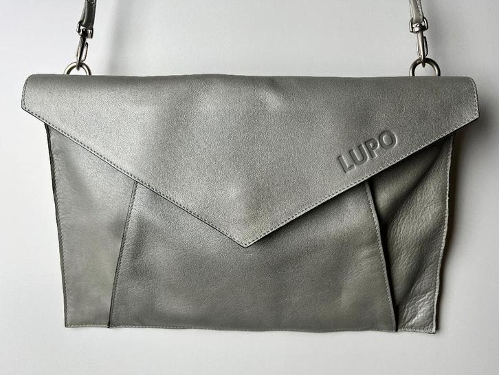 Enveloptas | Clutch | Schoudertas | Lupo | Leer Zilvergrijs, Sieraden, Tassen en Uiterlijk, Tassen | Damestassen, Zo goed als nieuw