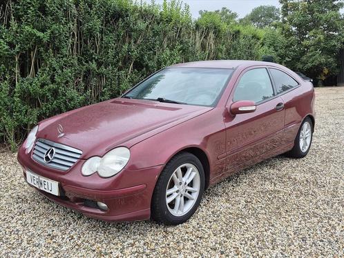 MERCEDES C-Klasse 2.0 C180 Coupe Sport | Clima | Cruise | Tr, Auto's, Mercedes-Benz, Bedrijf, Te koop, C-Klasse, ABS, Airbags