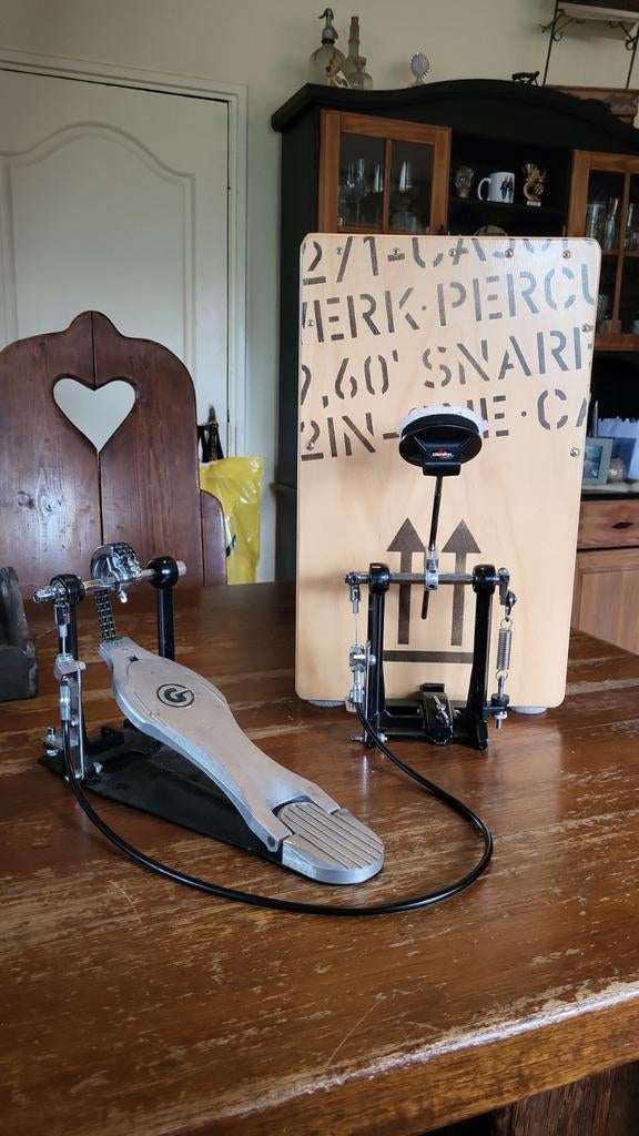 Cajon met voetpedaal en tas - Zo goed als nieuw!, Muziek en Instrumenten, Ophalen of Verzenden, Zo goed als nieuw, Overige merken