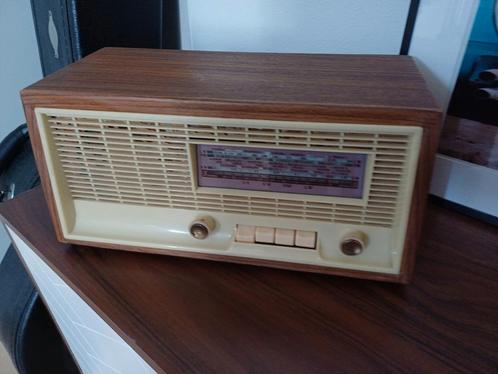 Vintage Roma AM/FM radio, Antiek en Kunst, Antiek | Tv's en Audio, Ophalen