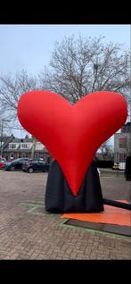 Opblaasbaar Hart rood 4M!! te Huur €75 per dag - Reclame!, Ophalen, Zo goed als nieuw, Versiering, Valentijn of Romantisch