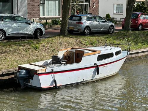 Kajuitboot (staal | 7,00 meter | 15pk), Watersport en Boten, Sloepen, Gebruikt, 10 tot 30 pk, 6 meter of meer, Buitenboordmotor