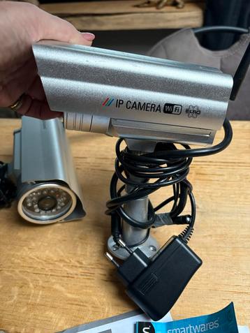 Bewakingscamera set ELRO beschikbaar voor biedingen