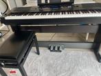 Yamaha DGX-650, Muziek en Instrumenten, Piano's, Ophalen, Zo goed als nieuw, Zwart