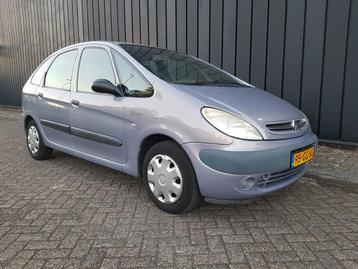 Citroën Xsara 1.8 16V Picasso Rijdt goed. ruim, comfortabel beschikbaar voor biedingen