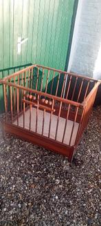 Box bruin  inklapbaar, Kinderen en Baby's, Boxen, Ophalen, Gebruikt, Vierkant