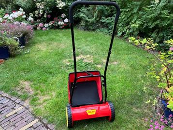Heel goede grasmaaier Wolf Garten met grasopvang -nieuwstaat beschikbaar voor biedingen