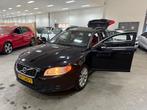 Volvo V70 2.5T Summum / AUTOMAAT / SCHUIFKANTELDAK / LEDER I, Auto's, Traction-control, 1567 kg, 92 €/maand, Euro 4