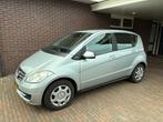 Mercedes-Benz A-Klasse 1.5 A160 5DRS 2010 Grijs, Auto's, Mercedes-Benz, Voorwielaandrijving, 49 €/maand, Origineel Nederlands