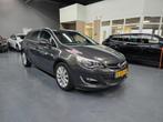 Opel Astra Sports Tourer 1.4 Turbo Cosmo LEDER XENON PARKEER, Auto's, Opel, Voorwielaandrijving, Euro 5, Gebruikt, 4 cilinders