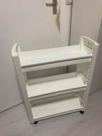 Trolley wit 3 laags kunstof gebruikt, Ophalen, Gebruikt