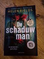 Helen Fields - De schaduwman, Helen Fields, Ophalen of Verzenden, Zo goed als nieuw, Nederland