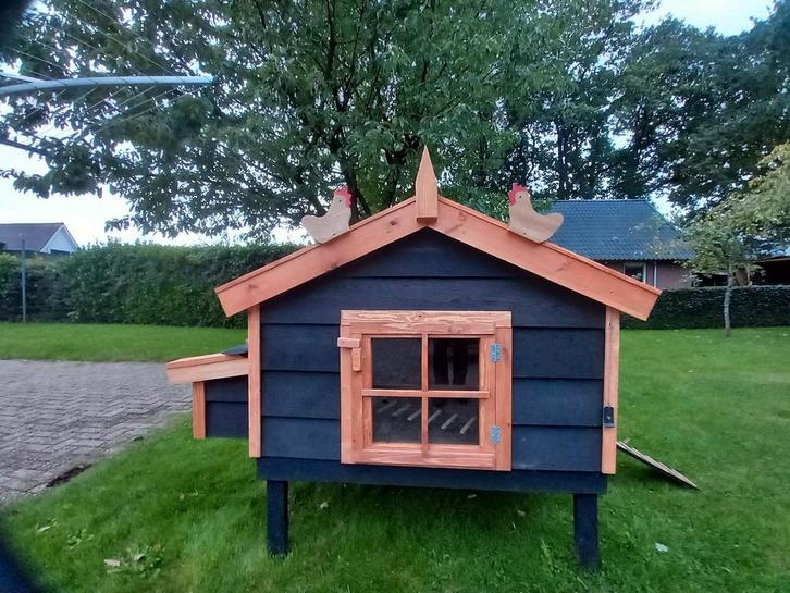 Nieuw afsluitbaar kippenhok met legnest, Dieren en Toebehoren, Pluimvee | Toebehoren, Nieuw, Kippenhok of Kippenren, Ophalen