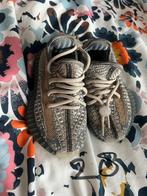 Adidas yeezy schoenen maat 28, Ophalen of Verzenden, Zo goed als nieuw, Schoentjes