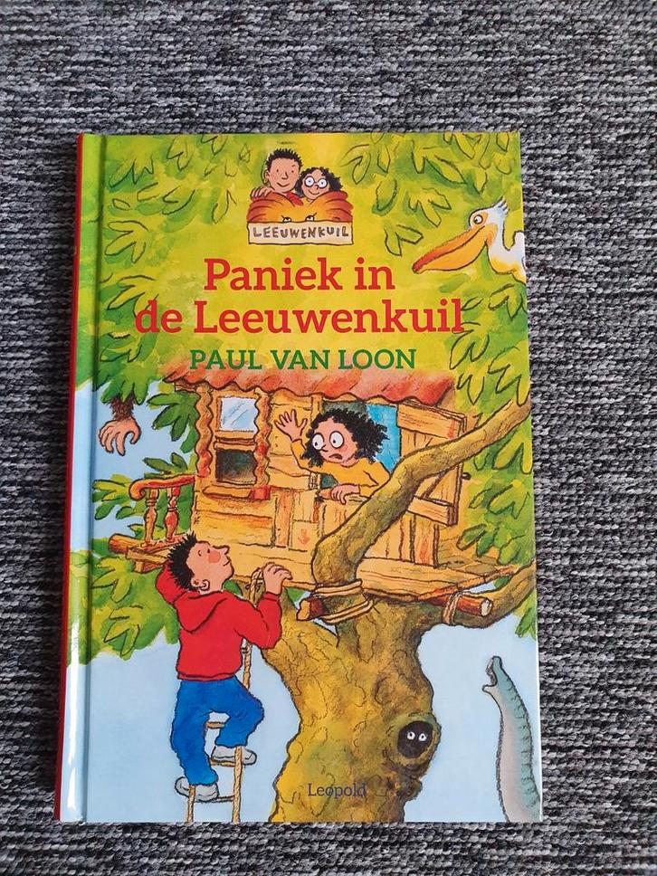 Paniek in de Leeuwenkuil - Paul van Loon, Boeken, Kinderboeken | Jeugd | onder 10 jaar, Zo goed als nieuw, Fictie algemeen, Ophalen of Verzenden