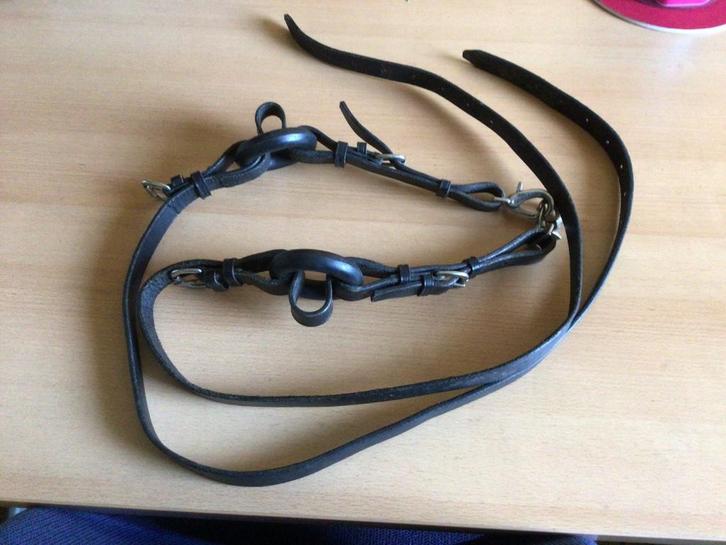 Bijzetteugel met rubberen ringen. SET. Zgan, Dieren en Toebehoren, Paarden en Pony's | Hoofdstellen en Tuigage, Zo goed als nieuw