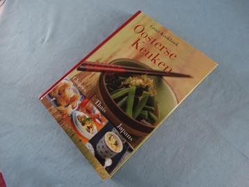 Kookboek Oosterse Keuken Chinees, Thais, Japans beschikbaar voor biedingen