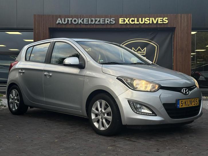 Hyundai i20 1.2i i-Deal LPG Airco Cruise 15'' Trekhaak, Auto's, Hyundai, Bedrijf, Te koop, i20, ABS, Airbags, Airconditioning