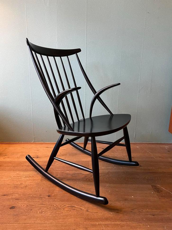 Kraam stoel, Zwarte Schommelstoel - Deens Design. Wikkelsø, Huis en Inrichting, Stoelen, Gebruikt, Eén, Hout, Zwart, Ophalen