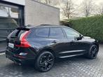 Volvo XC60 2.0 T6 Plug-in hybrid AWD Ultimate Black Edition, Auto's, Automaat, 12 maanden, Gebruikt, Zwart
