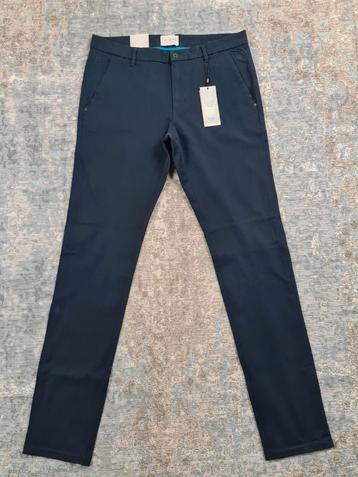 Cast Iron Riser Slim Chino W33 L34 NIEUW STRETCH Bronno3334
 beschikbaar voor biedingen