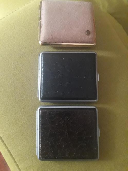 Keuze uit 3 sigarettendozen - etui., Verzamelen, Rookartikelen, Aanstekers en Luciferdoosjes, Zo goed als nieuw, Aansteker, Ophalen of Verzenden