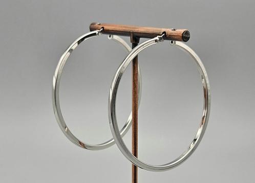 Zilveren gladde creolen rondebuis gerhodineerd. 2025/376., Sieraden, Tassen en Uiterlijk, Oorbellen, Nieuw, Hangers, Zilver, Zilver