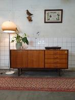 Vintage dressoir 60s met lades perfect voor platenspeler, Ophalen of Verzenden, Zo goed als nieuw, Met lade(s)