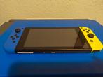 Nintendo Switch v1, Spelcomputers en Games, Spelcomputers | Nintendo Switch, Ophalen of Verzenden, Gebruikt, Met 2 controllers