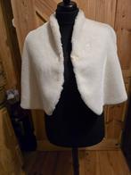 Roomwit bont capelet - perfect voor winterbruid!, Kleding | Dames, Trouwkleding en Trouwaccessoires, Onbekend, Ophalen of Verzenden