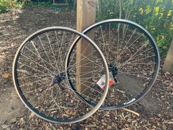 Wielset 26 inch V-brake Ryde ZAC2000 beschikbaar voor biedingen