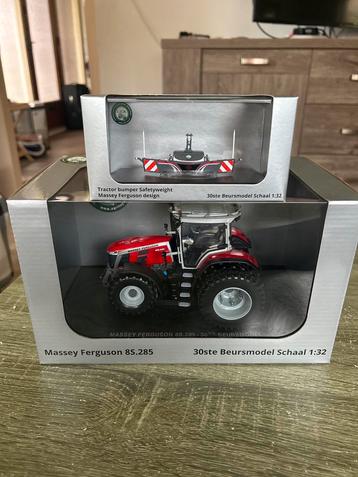 Massey Ferguson 8S.285 + Safetyweight 1:32 beschikbaar voor biedingen