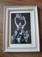 Door Sjaak Swart Ajax gesigneerde foto in lijst met COA!, Verzamelen, Ophalen of Verzenden, Nieuw, Ajax