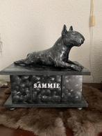 Bull Terrier urn als set of als los beeld, is handgemaakt, Ophalen of Verzenden, Nieuw