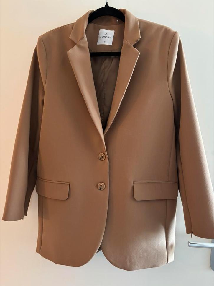 Summum colbert maat 38 eenmaal gedragen, Kleding | Dames, Jasjes, Kostuums en Pakken, Zo goed als nieuw, Maat 38/40 (M), Ophalen of Verzenden