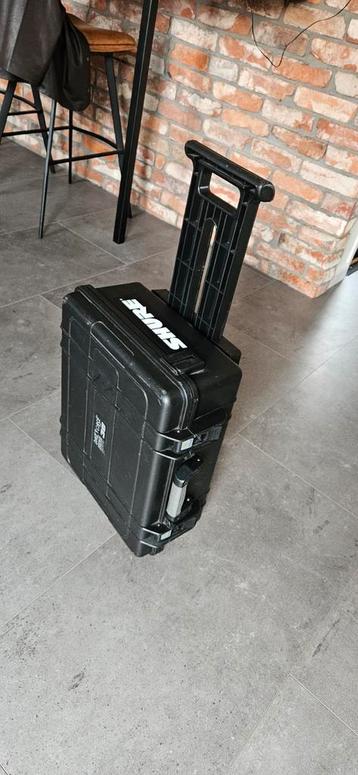Audio Koffer / Peli Case met Wielen beschikbaar voor biedingen