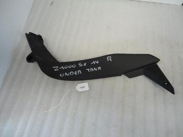 Z1000SX 2011 - 2013 Kawasaki Cover Cover onder tank D1-13152 beschikbaar voor biedingen