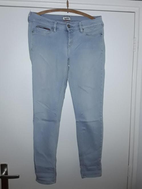 Hilfiger Denim Lichte Spijkerbroek Maat 28/30, Kleding | Dames, Spijkerbroeken en Jeans, Zo goed als nieuw, W28 - W29 (confectie 36)