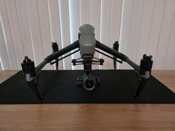 DJI Inspire 2 + Zenmuse X7 (35mm)  Complete Pro  set beschikbaar voor biedingen