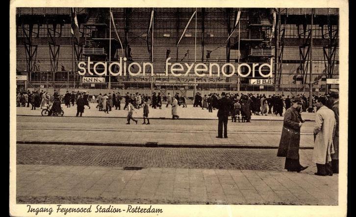 Rotterdam, Stadion Feyenoord, met veel volk, ca. 1938, gel., Verzamelen, Sportartikelen en Voetbal, Gebruikt, Spelerskaart, Feyenoord