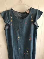 Manguun jurkje mt.38 jeansstof met geborduurde bloemetjes, Kleding | Dames, Blauw, Knielengte, Maat 38/40 (M), Ophalen of Verzenden