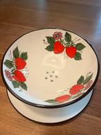 Vintage uitlekschaal/ fruittest Aardbei, Ophalen, Gebruikt, Schaal of Schalen, Overige stijlen