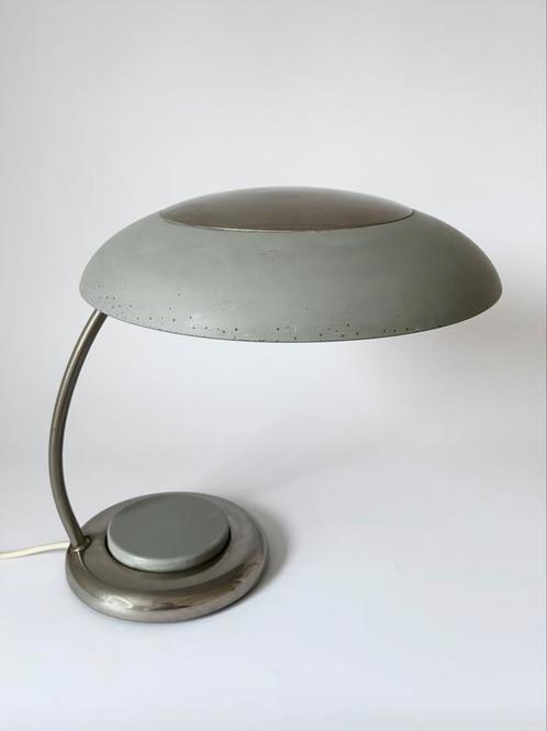 Vintage, Bauhaus Stijl tafellamp, VEB Leuchtenbau uit de 60s, Huis en Inrichting, Lampen | Tafellampen, Gebruikt, Minder dan 50 cm