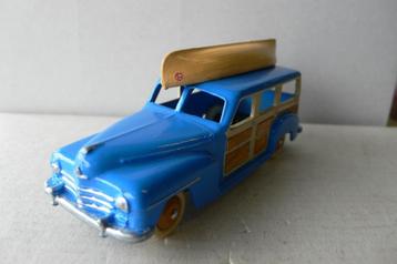 plymouth in vakantiesfeer - dinky engeland -repaint  1/43 beschikbaar voor biedingen