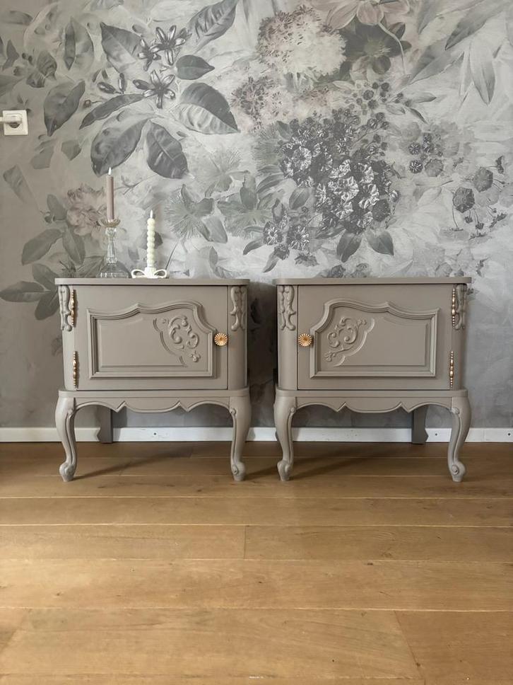 Queen Ann nachtkastjes - beige goud - landelijke set, Huis en Inrichting, Slaapkamer | Nachtkastjes, Gebruikt, 55 tot 70 cm, Ophalen