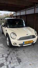Mini 1.6 16V Cooper 2008 Wit, Auto's, Mini, Voorwielaandrijving, 750 kg, 4 cilinders, 4 stoelen