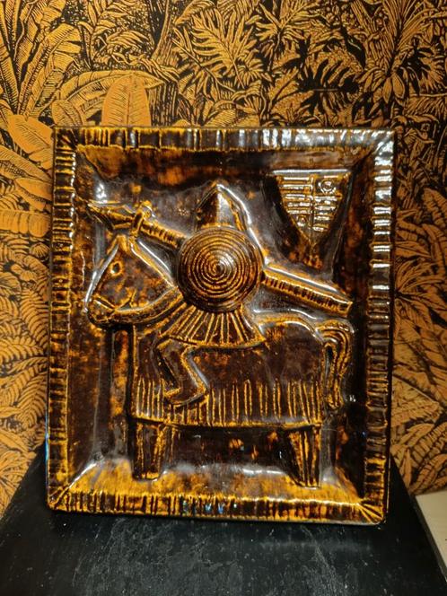 Vintage Keramiek Wandtegel - Ridder te Paard, Antiek en Kunst, Antiek | Wandborden en Tegels, Ophalen of Verzenden