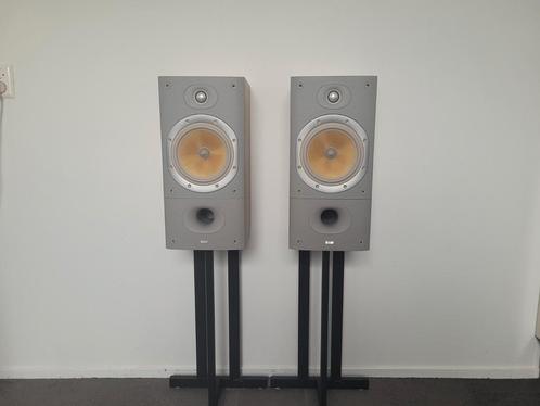 B&W DM602 S3 Bowers & Wilkins Nieuwstaat Excl Stands, Audio, Tv en Foto, Luidsprekers, Zo goed als nieuw, Front, Rear of Stereo speakers
