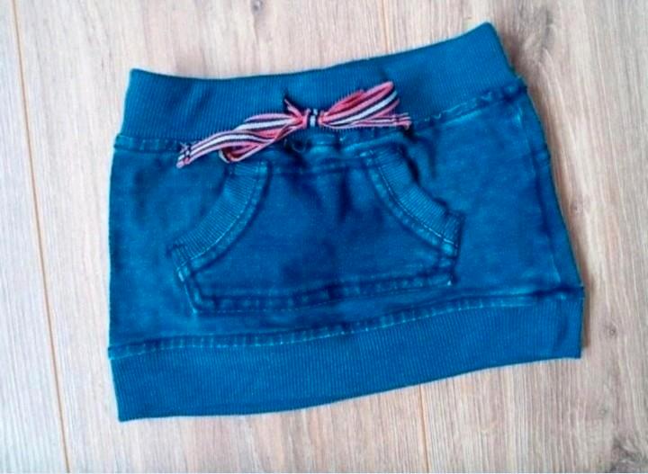 Zgan! Heerlijk stretch denim rokje van Prénatal! Maat 68, Kinderen en Baby's, Babykleding | Maat 68, Zo goed als nieuw, Meisje